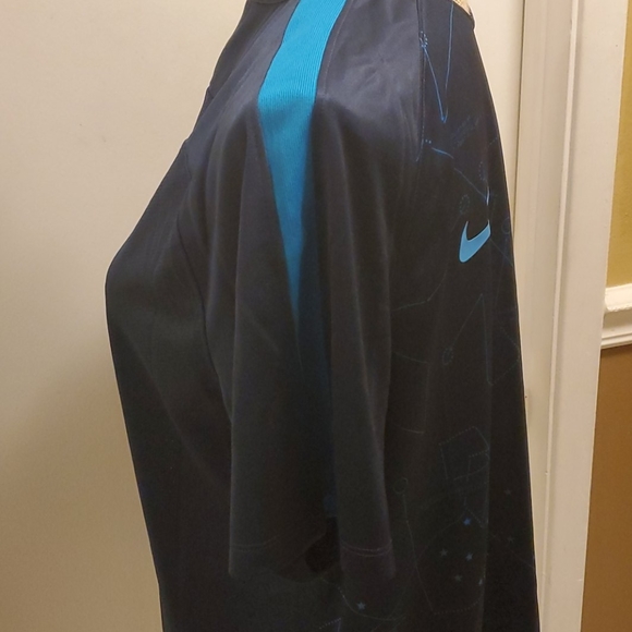 Nike Men's Dry with DriFit Soccer short sleeve - Picture 2 of 6